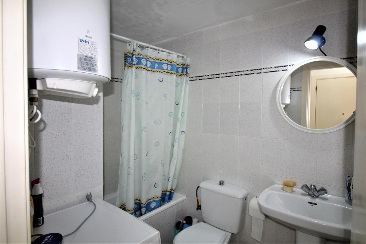 Apartmán Global Immo 2056 Rocmar Roses Exteriér fotografie
